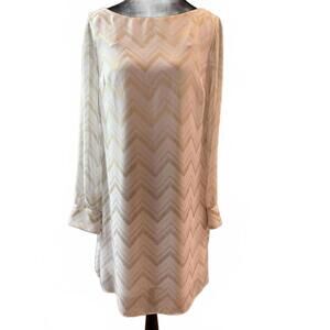A. Byer NWT Deep V-back Mini Dress-Size Small-Cream & Gold